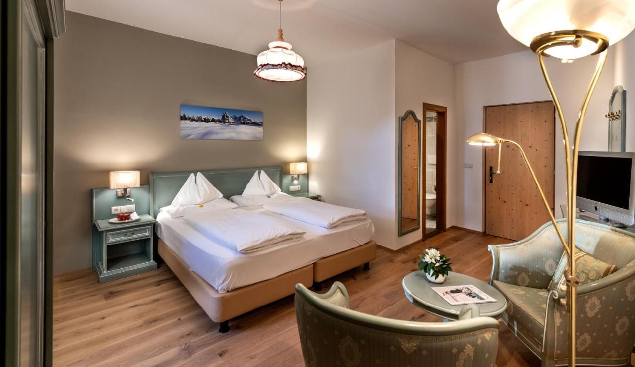 Hotel Zum Turm Castelrotto Kültér fotó